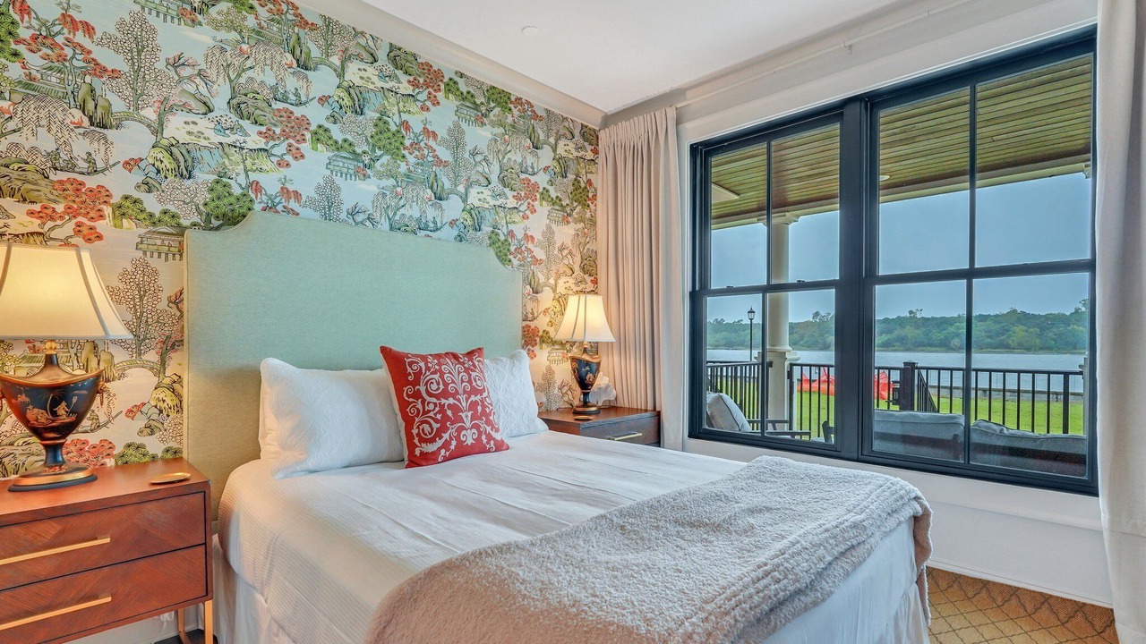 Photo of Bedroom in Hitch Village - Fred Wessels Homes