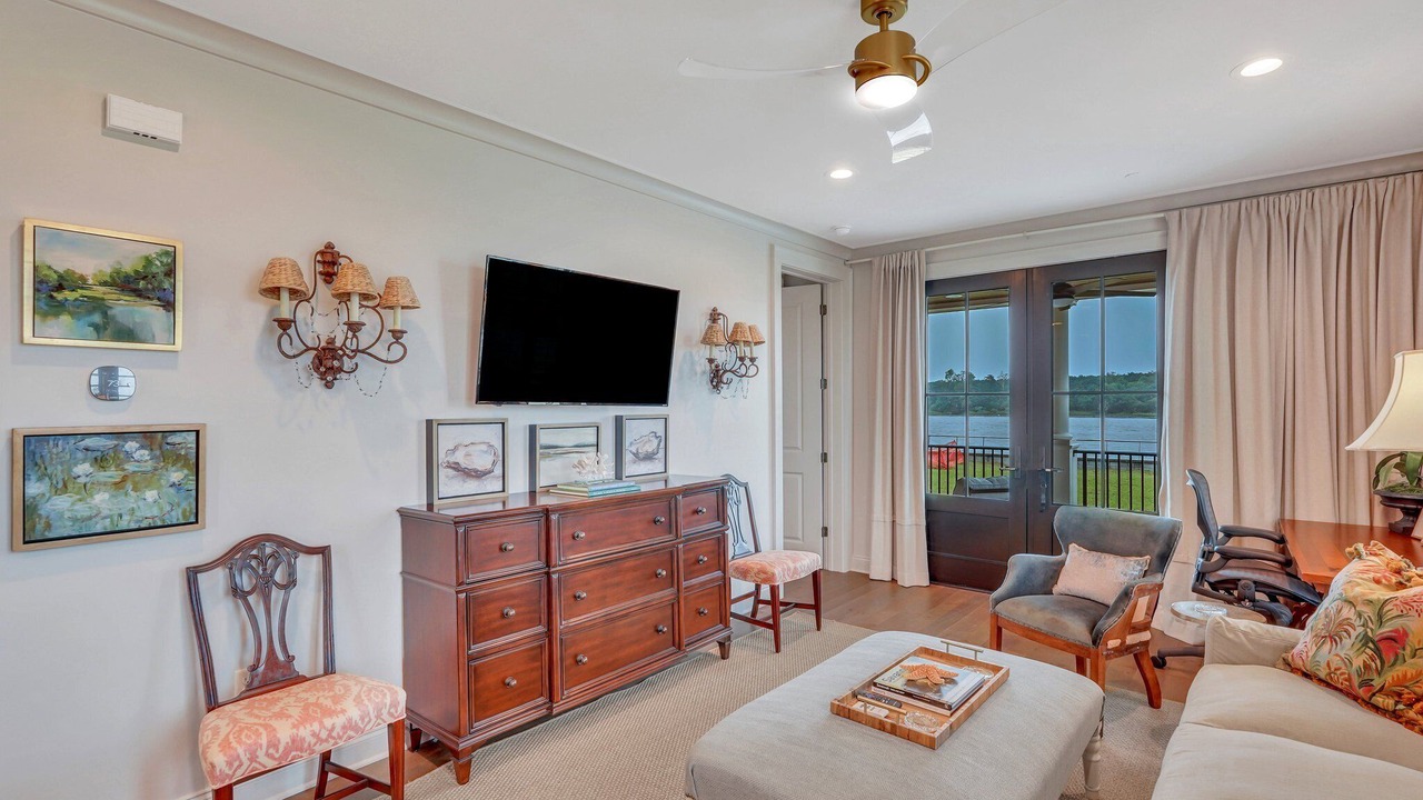 Photo of Livingroom in Hitch Village - Fred Wessels Homes