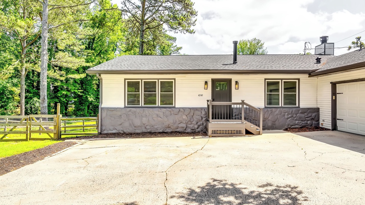Photo of Outdoor in Kennesaw