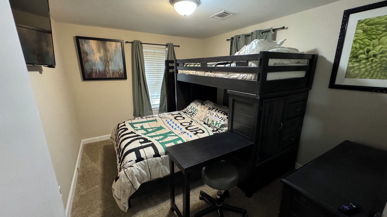 Photo of Bedroom in Macon