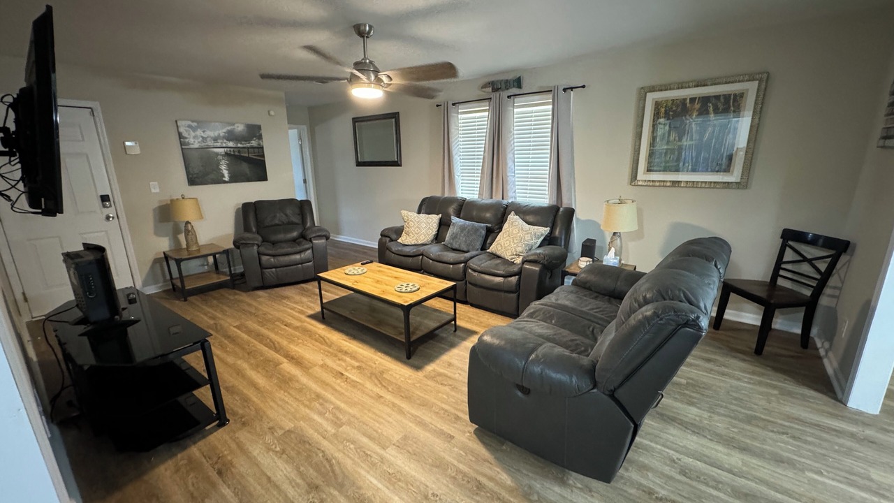 Photo of Livingroom in Macon