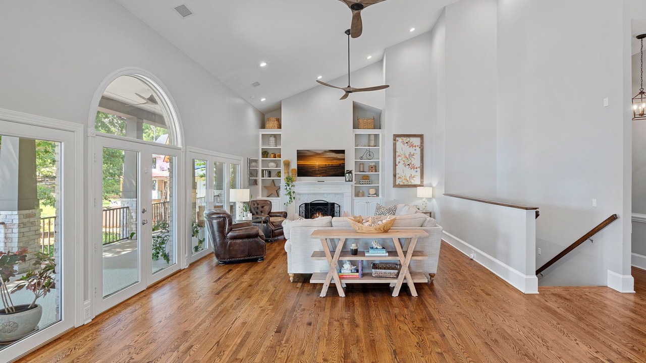 Photo of Livingroom in Mooresville