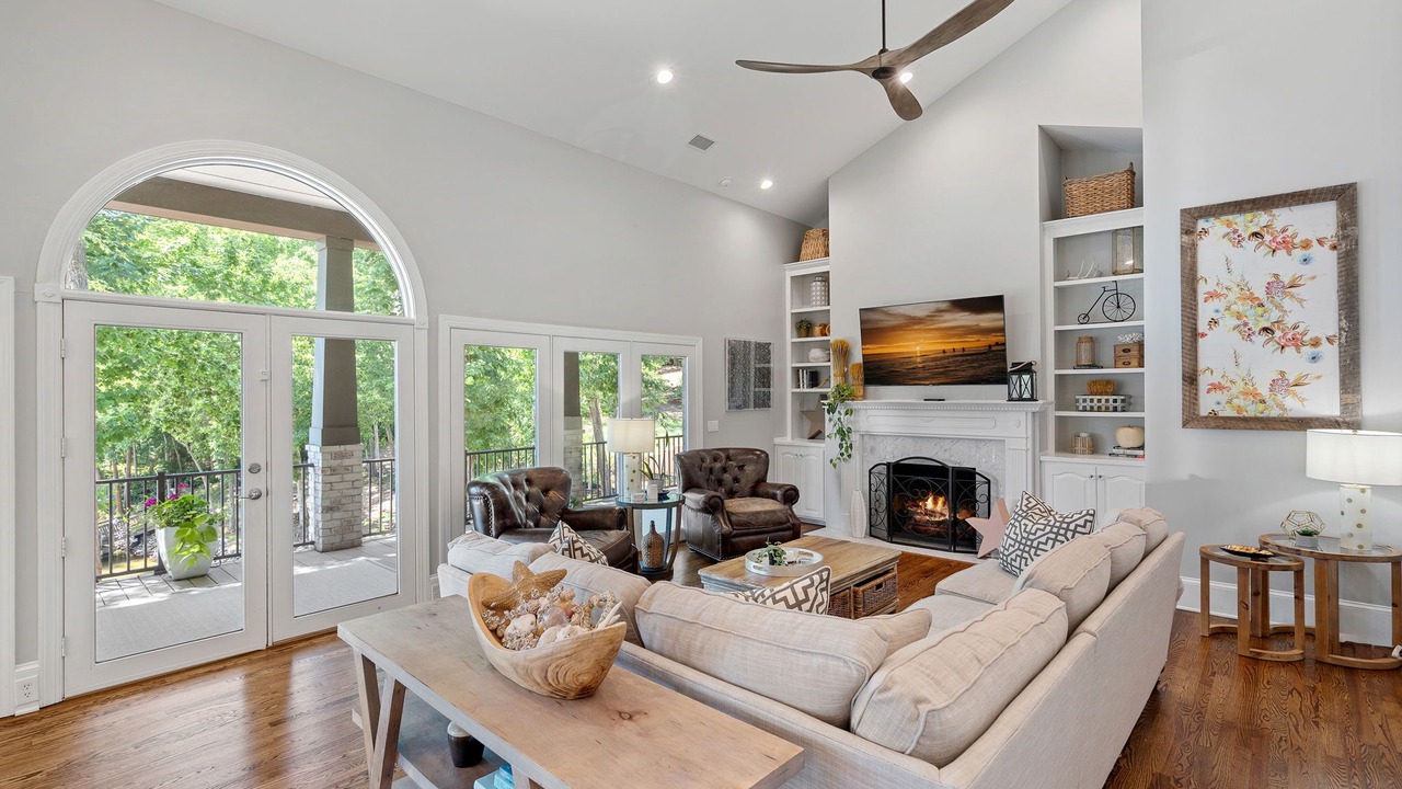 Photo of Livingroom in Mooresville