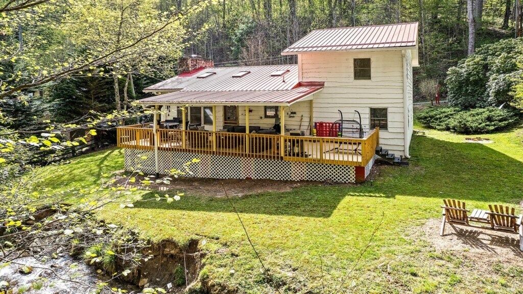 Photo of Others in Maggie Valley
