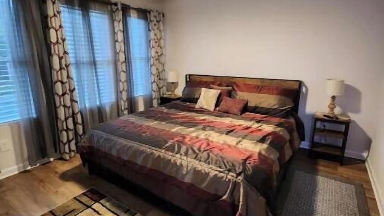Photo of Bedroom in Riverdale