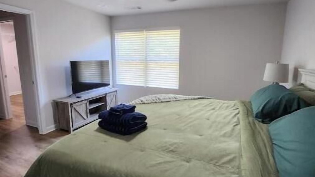 Photo of Bedroom in Riverdale