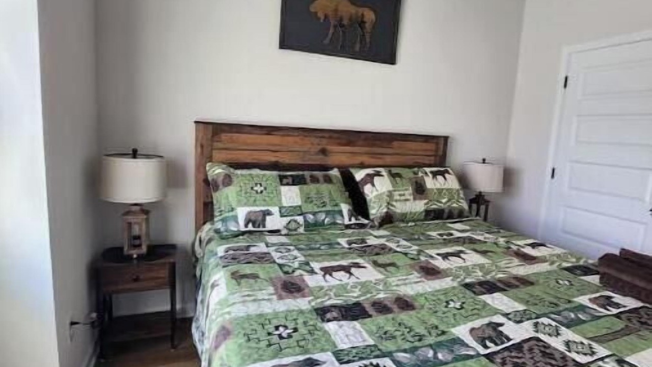 Photo of Bedroom in Riverdale