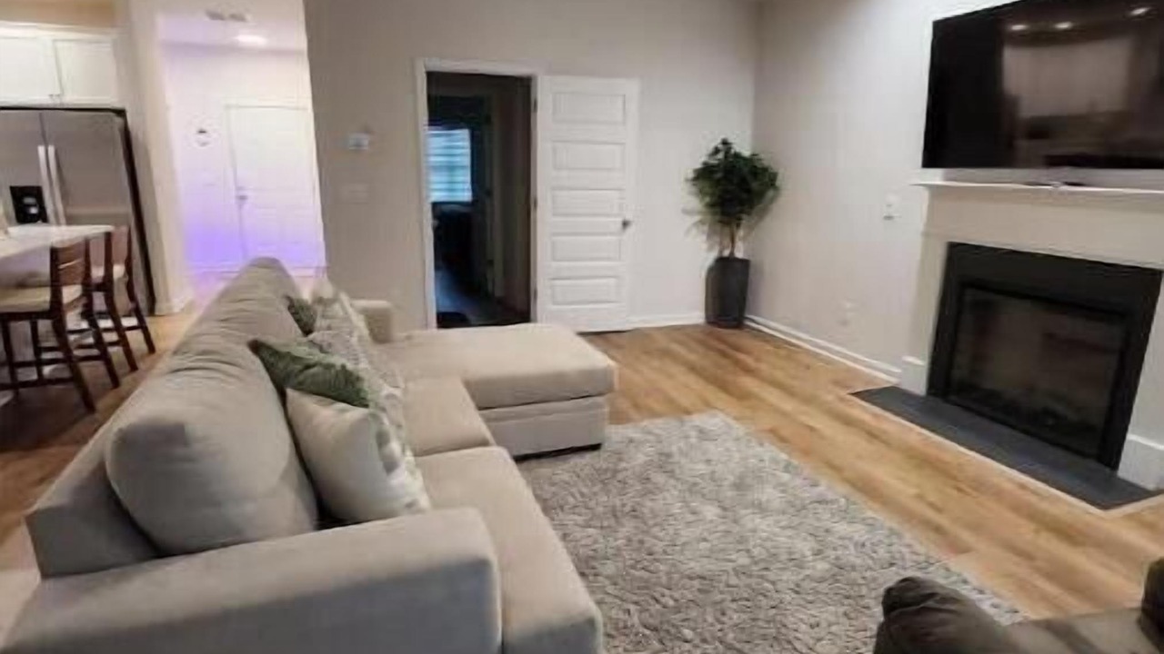 Photo of Livingroom in Riverdale