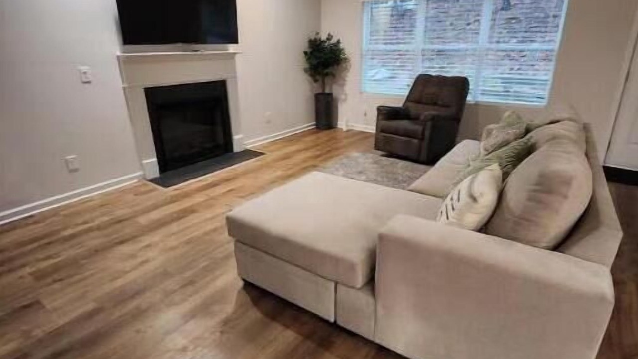 Photo of Livingroom in Riverdale