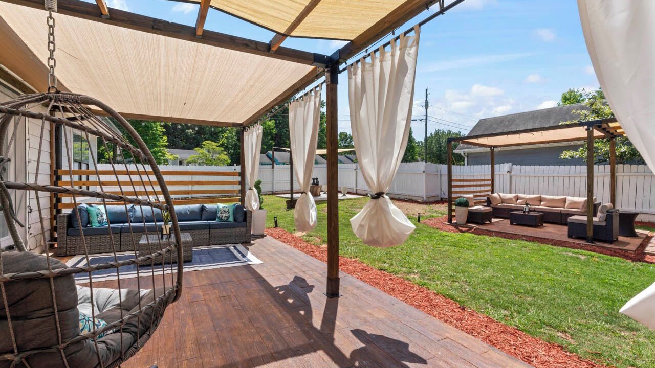 Photo of Patio Balcony in Irondale