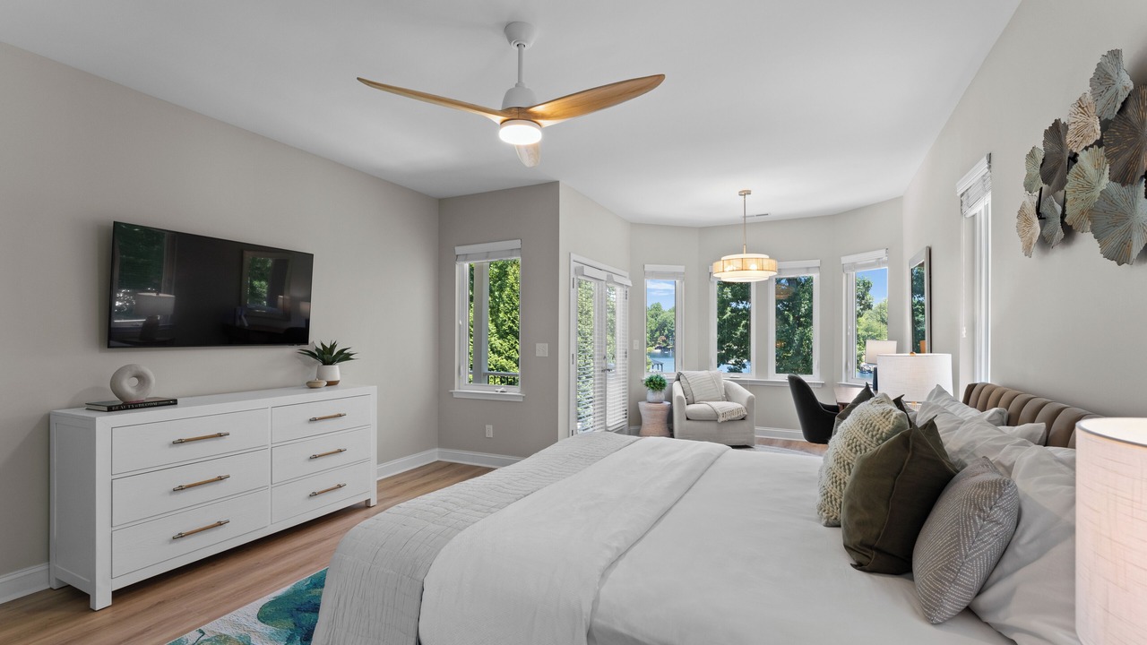 Photo of Bedroom in Mooresville