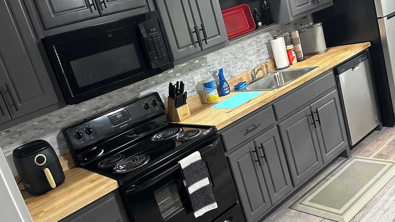 Photo of Kitchen in Lee County