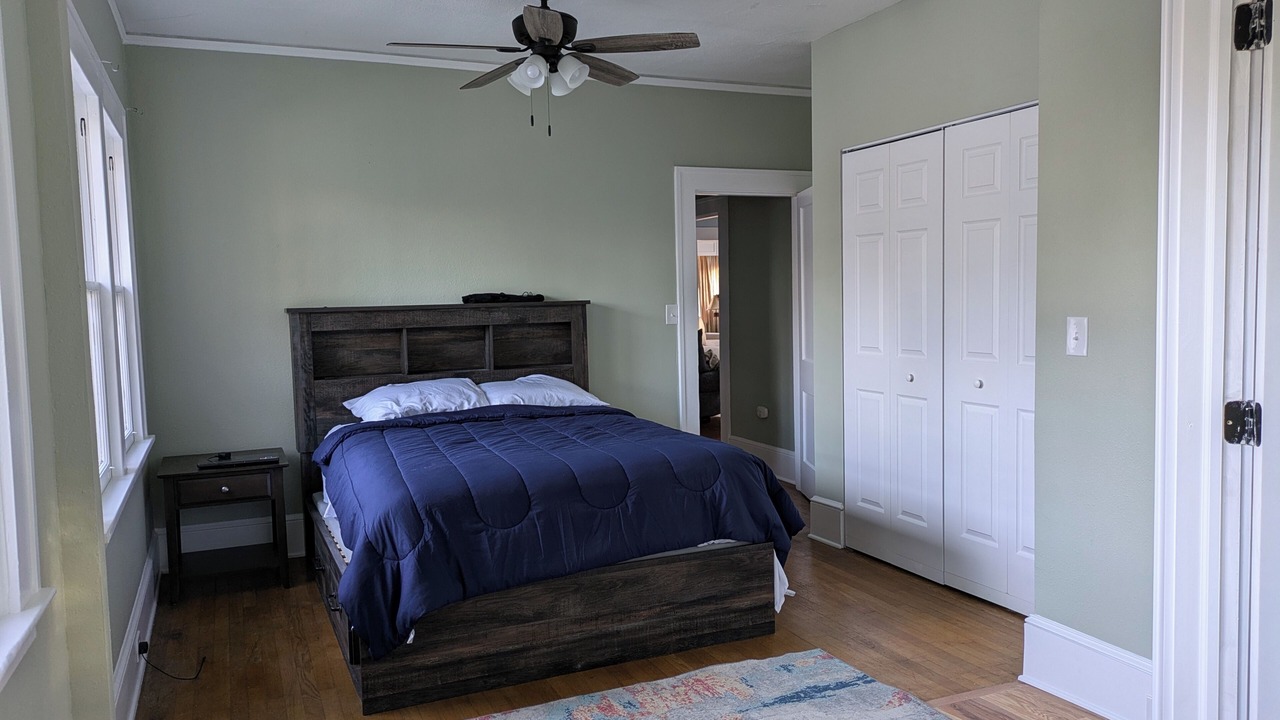Photo of Bedroom in Falconhurst