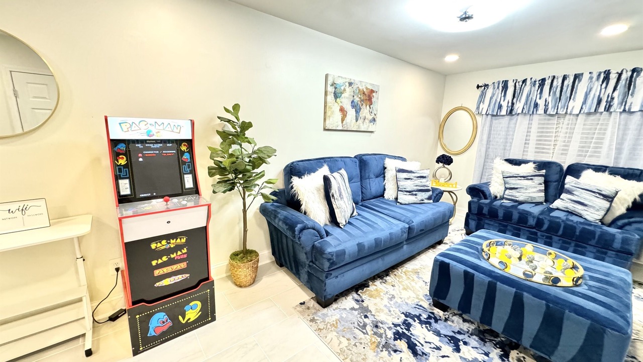 Photo of Livingroom in Forest Park