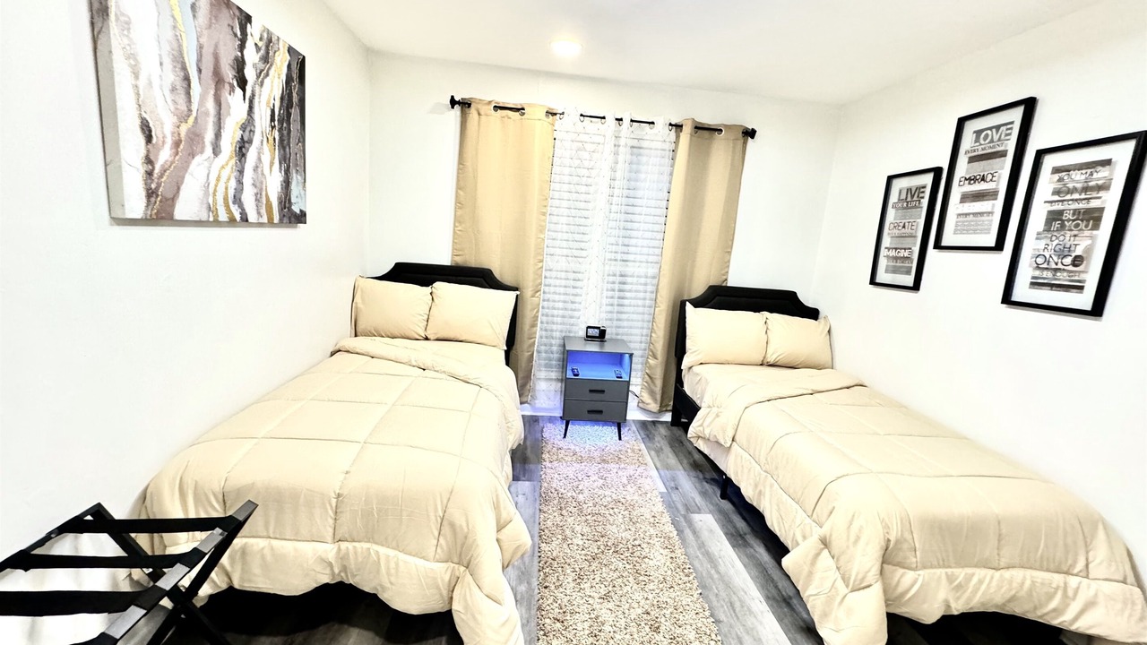 Photo of Bedroom in Forest Park