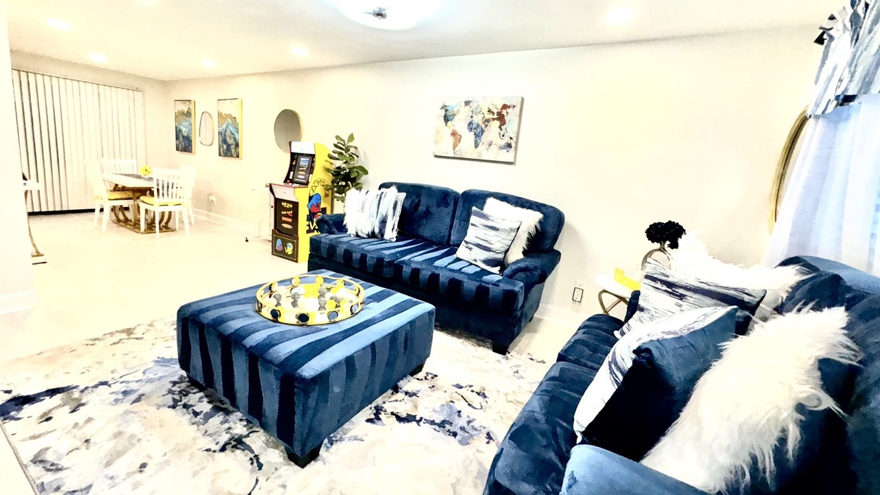 Photo of Livingroom in Forest Park