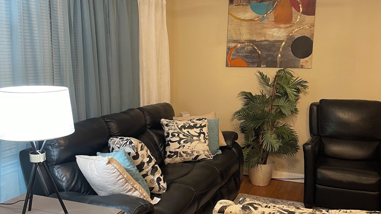 Photo of Livingroom in Macon