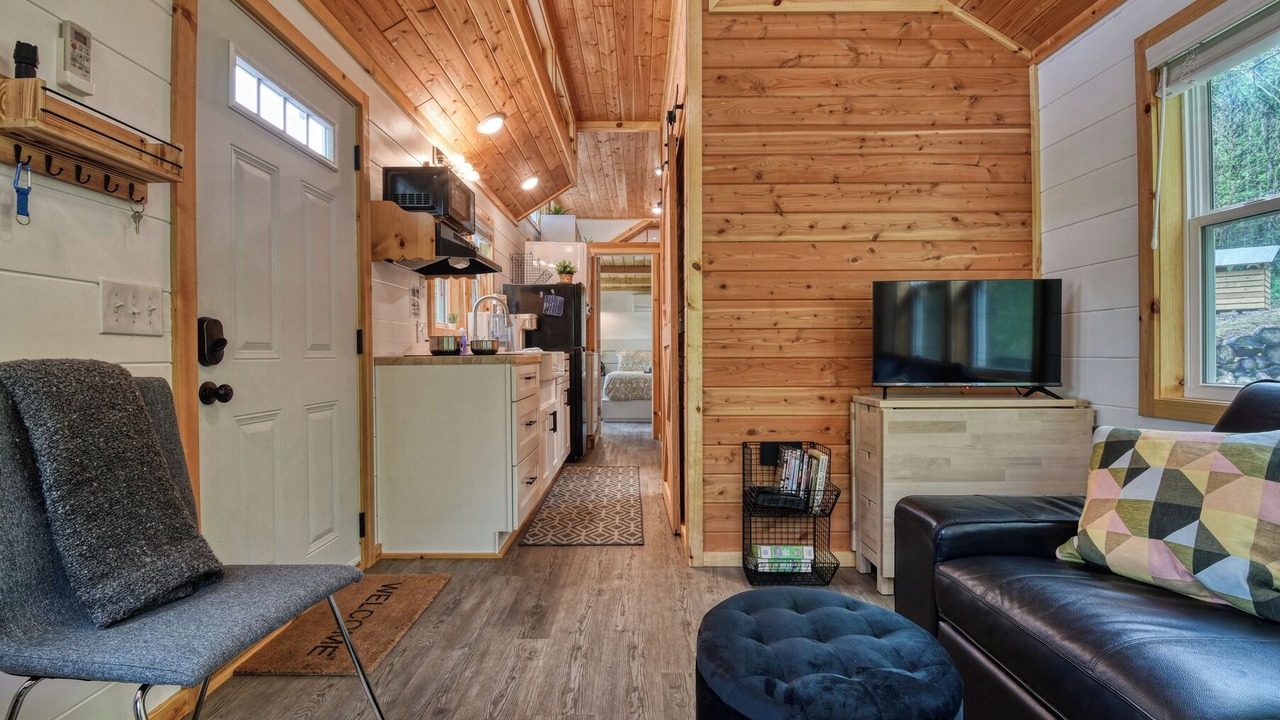 Photo of Livingroom in Newport