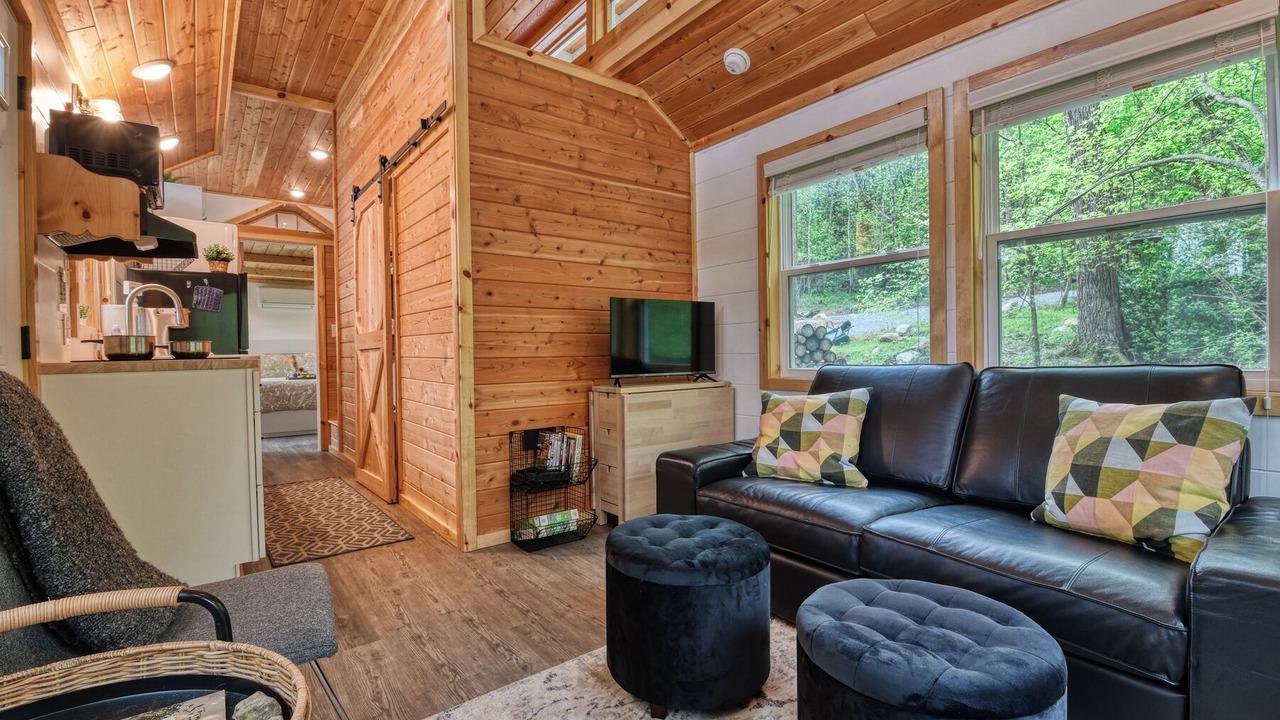 Photo of Livingroom in Newport