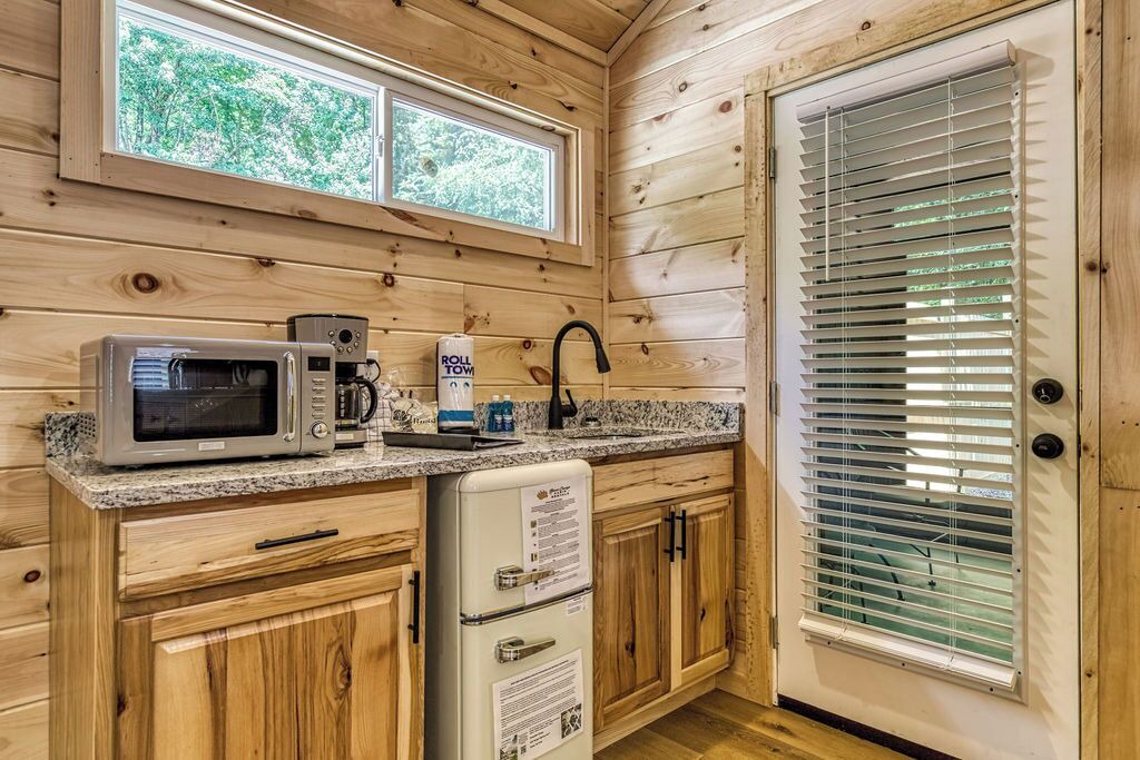 Photo of Kitchen in Cosby