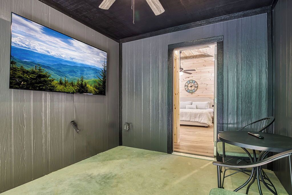 Photo of Bedroom in Cosby