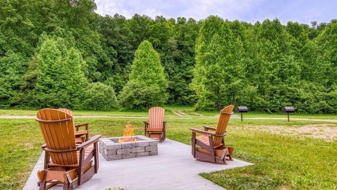Photo of Outdoor in Cosby