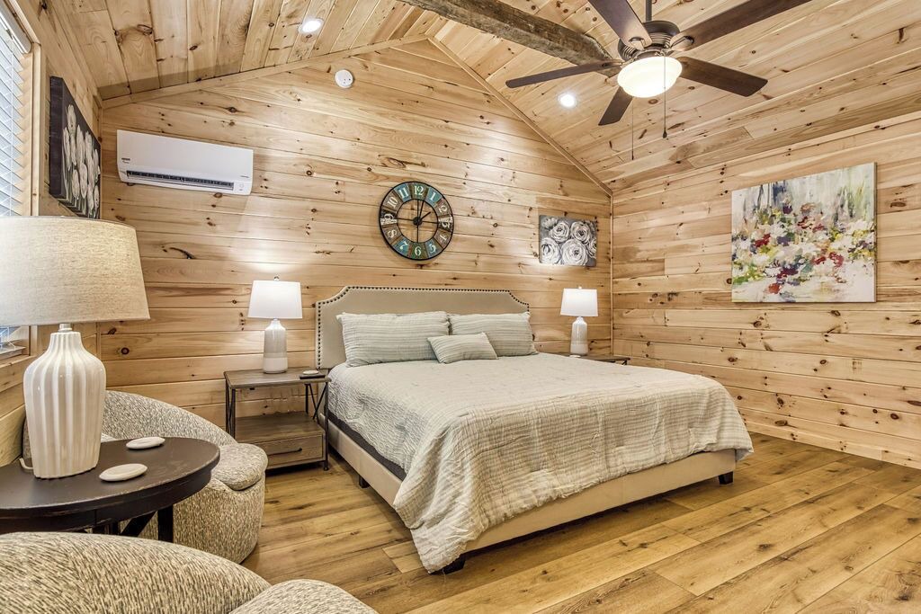 Photo of Bedroom in Cosby