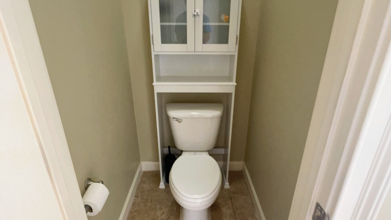 Photo of Bathroom in Lake Park