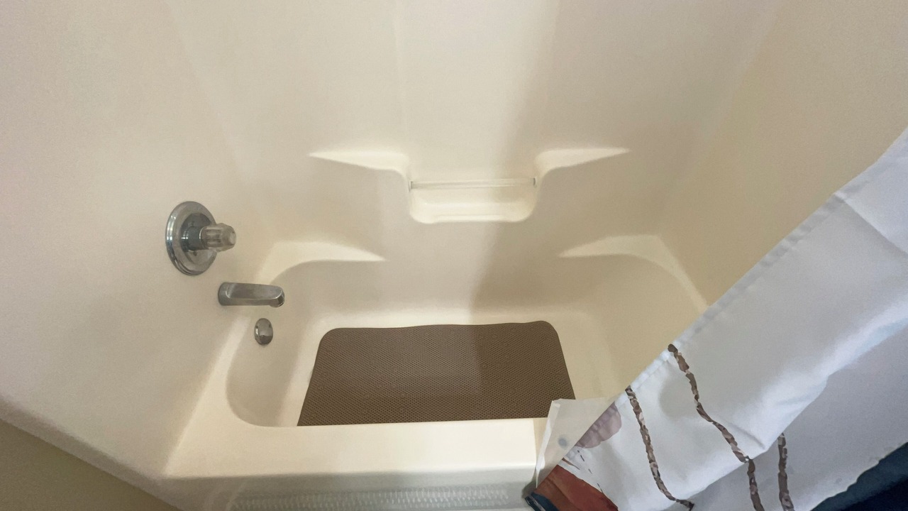 Photo of Bathroom in Lake Park