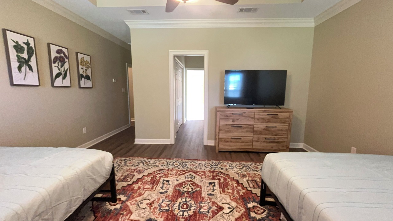 Photo of Bedroom in Lake Park