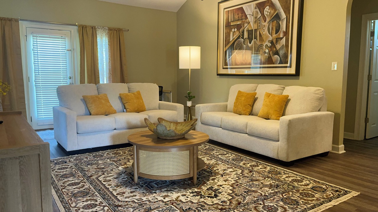 Photo of Livingroom in Lake Park