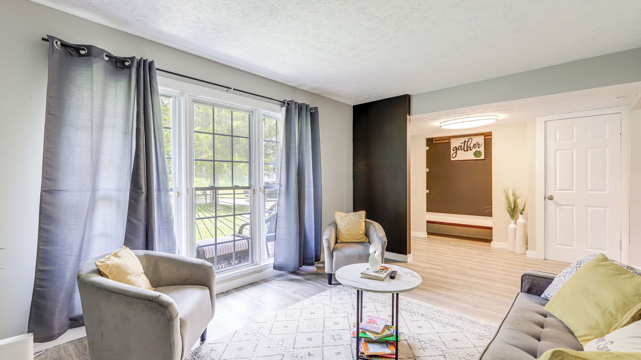 Photo of Livingroom in Church Street