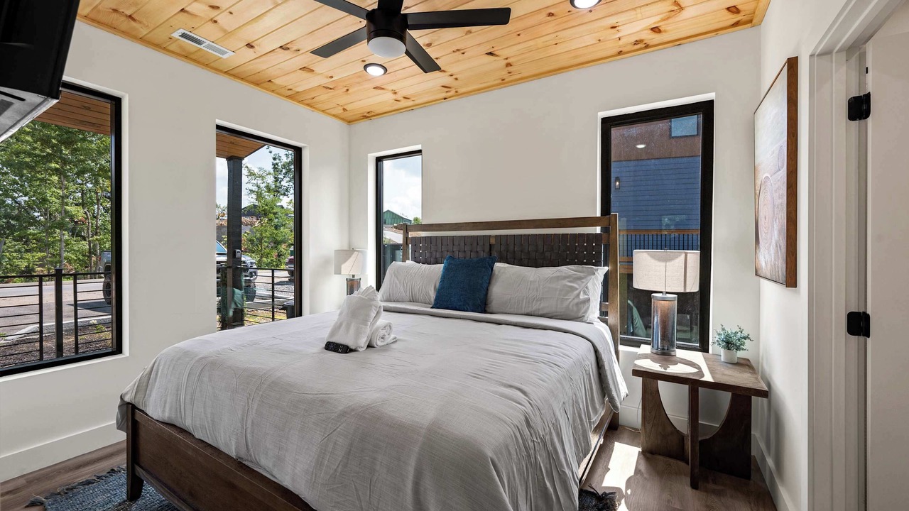 Photo of Bedroom in Sevierville