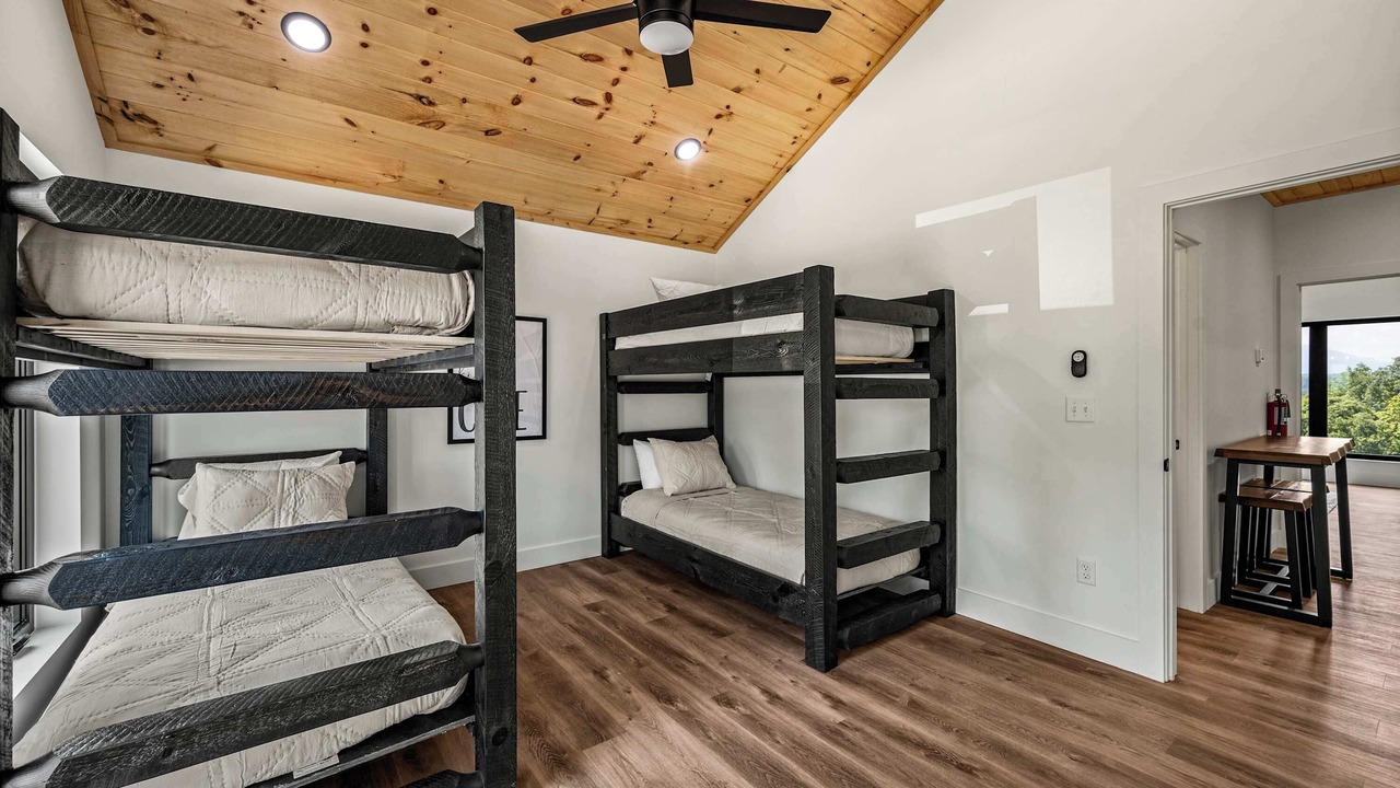 Photo of Bedroom in Sevierville