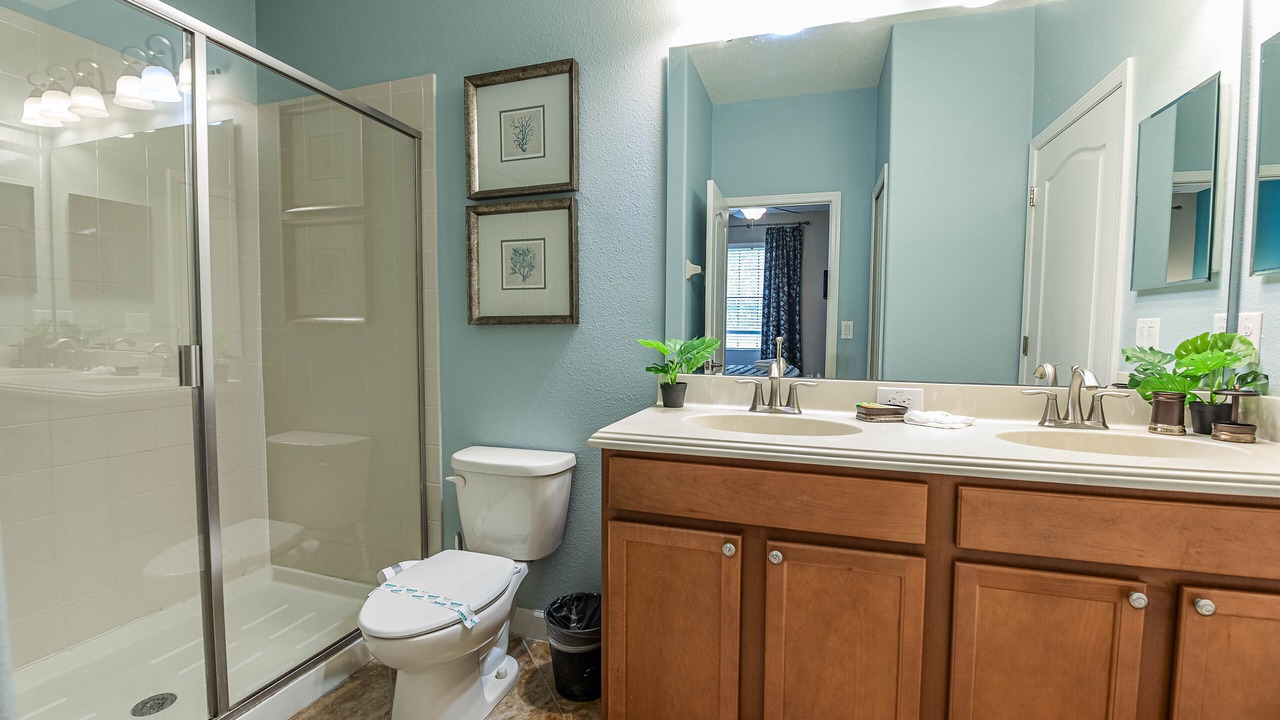 Photo of Bathroom in Davenport
