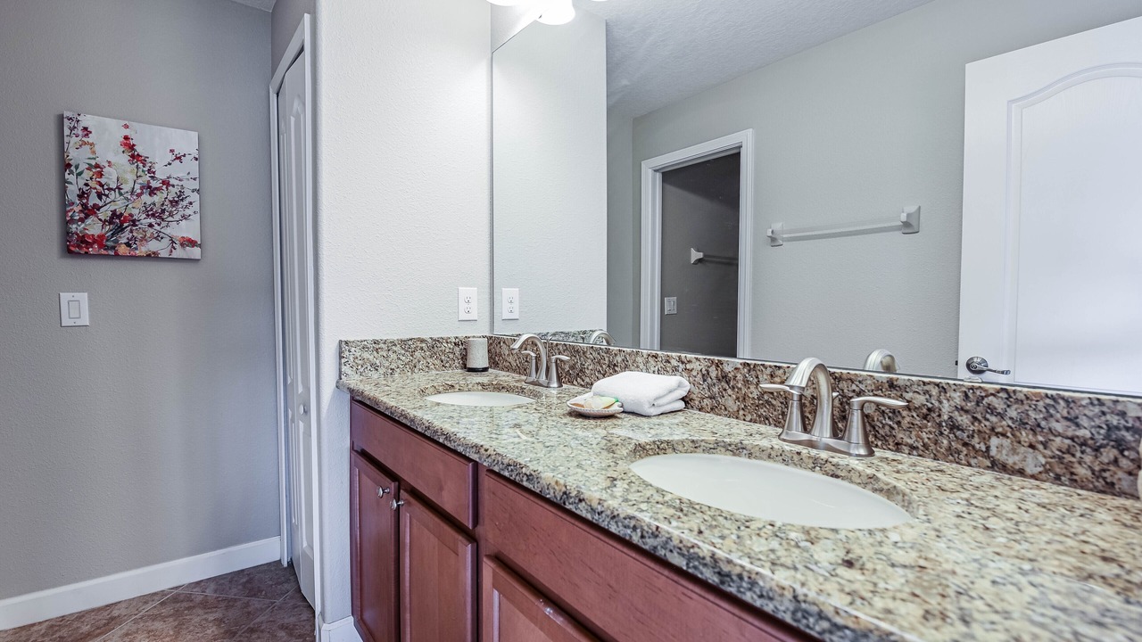 Photo of Bathroom in Davenport