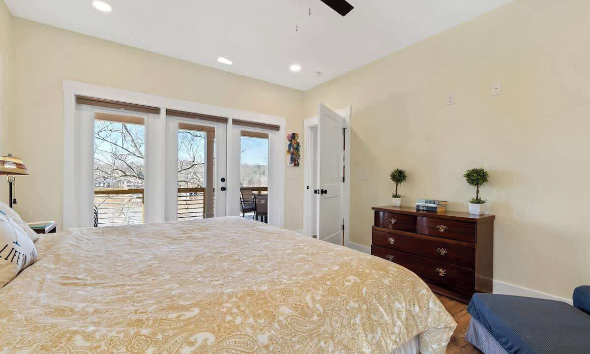 Photo of Bedroom in Eatonton