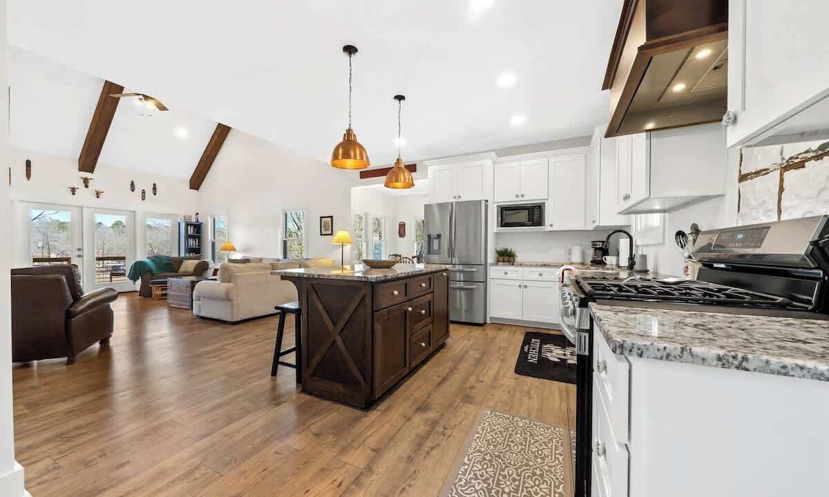 Photo of Kitchen in Eatonton