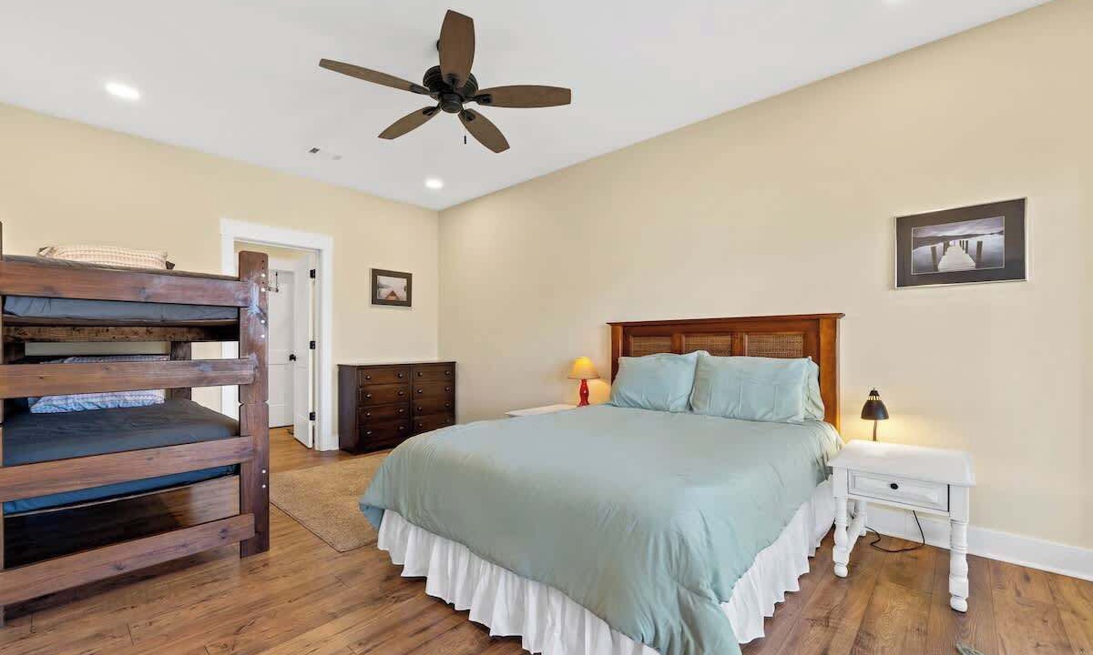 Photo of Bedroom in Eatonton
