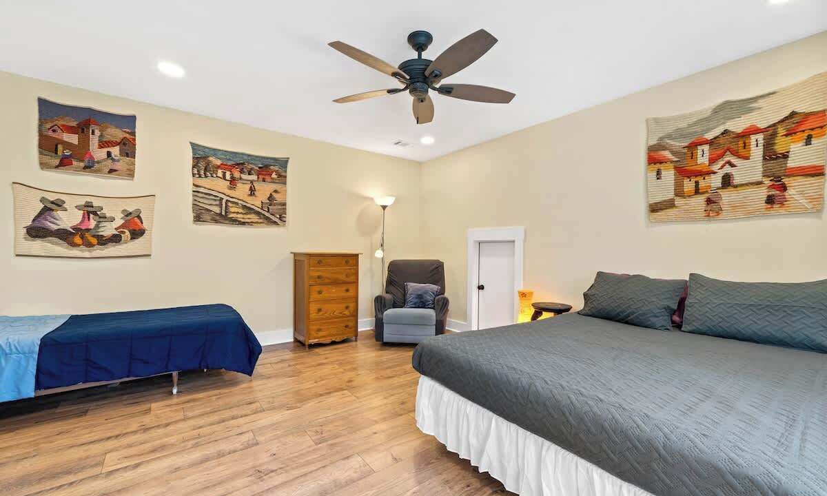 Photo of Bedroom in Eatonton