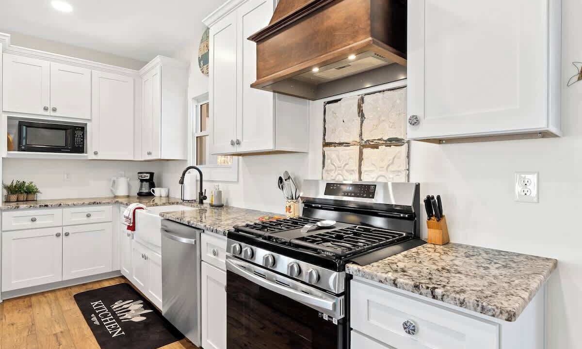 Photo of Kitchen in Eatonton