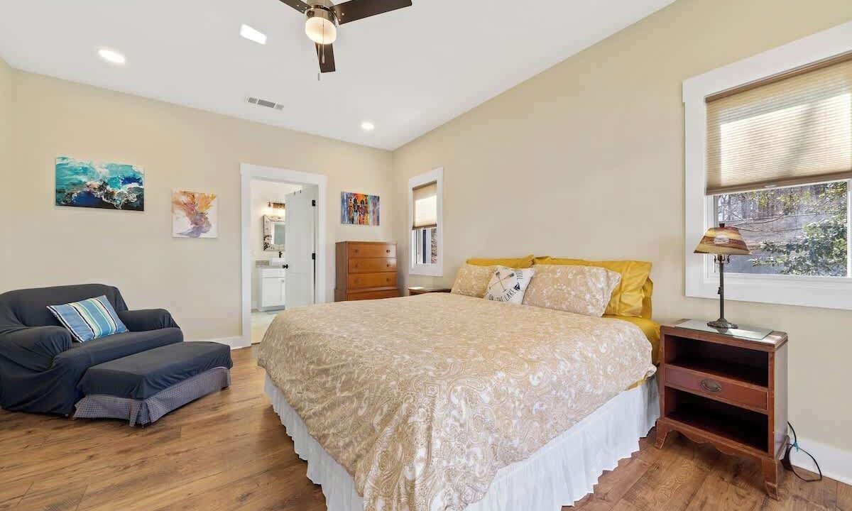 Photo of Bedroom in Eatonton