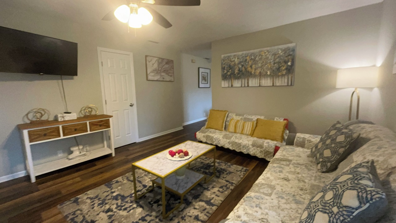 Photo of Livingroom in Remerton