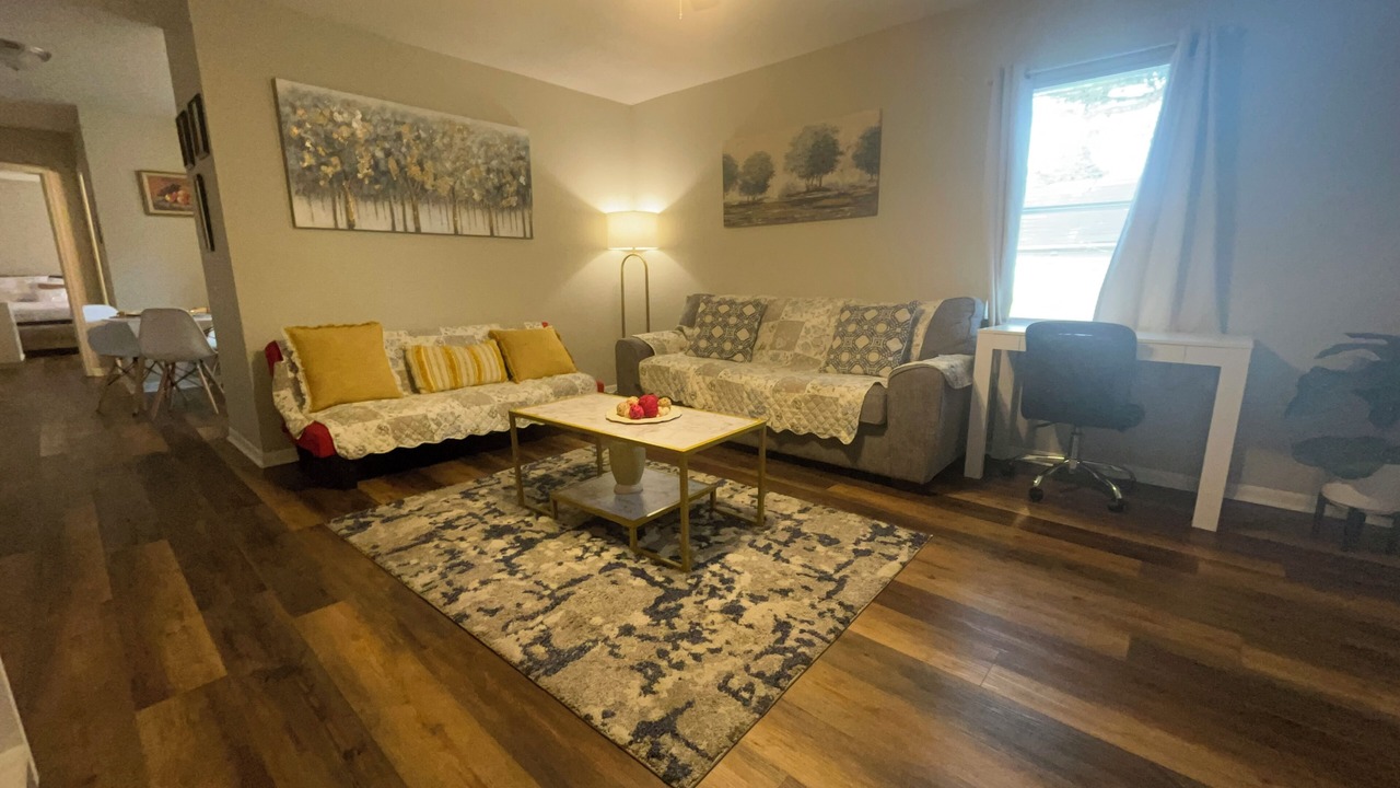 Photo of Livingroom in Remerton
