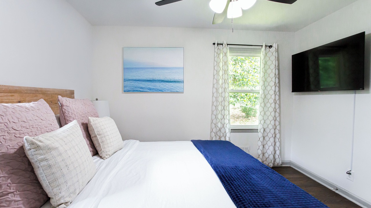 Photo of Bedroom in Atlanta