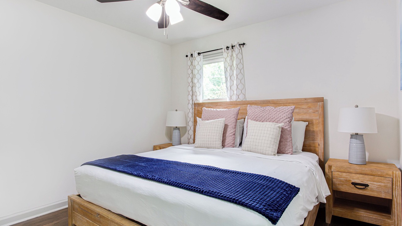 Photo of Bedroom in Atlanta