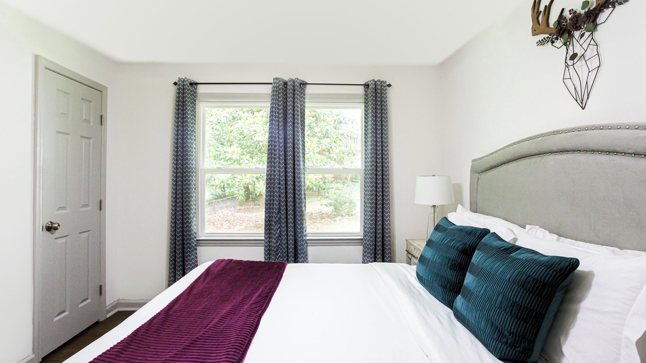 Photo of Bedroom in Atlanta