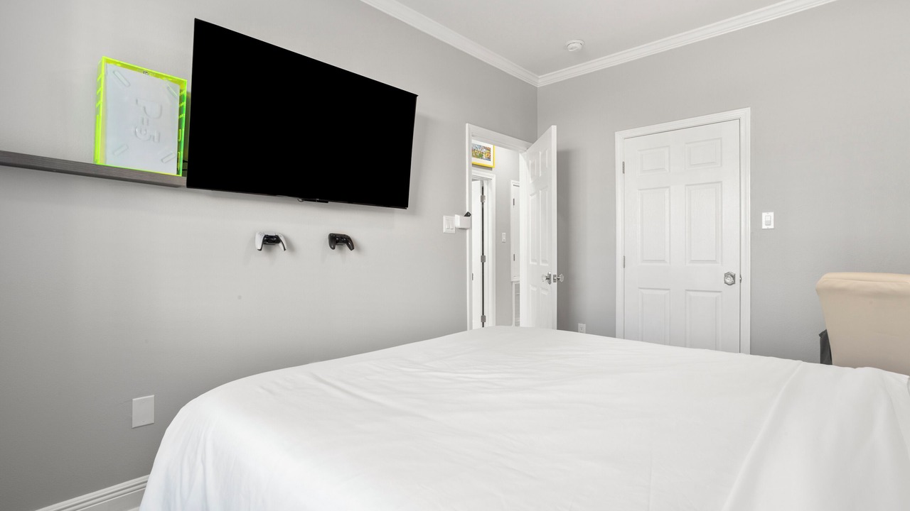 Photo of Bedroom in Gulfport