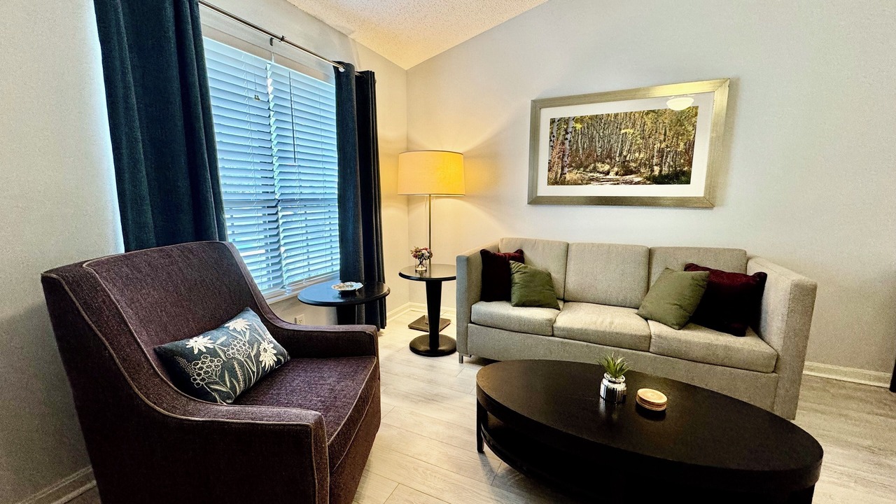 Photo of Livingroom in Warner Robins