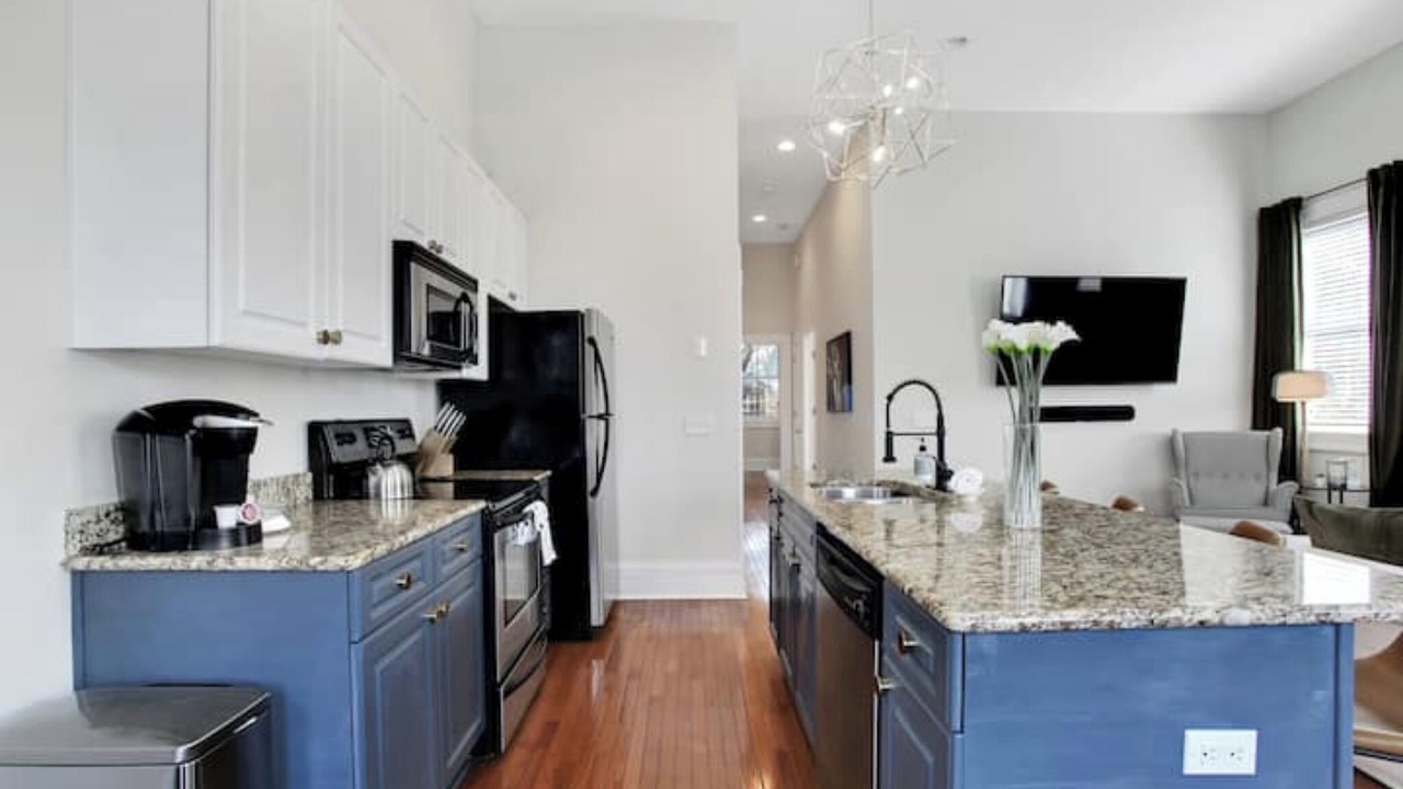 Photo of Kitchen in Thomas Square